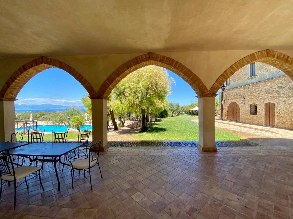 Le Colline Del Gelso-Masseria Mazzei Rossano Exterior foto